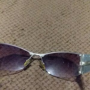 Guess Accessories - Guess Sunglasses Guess Accessories - Guess Sunglasses